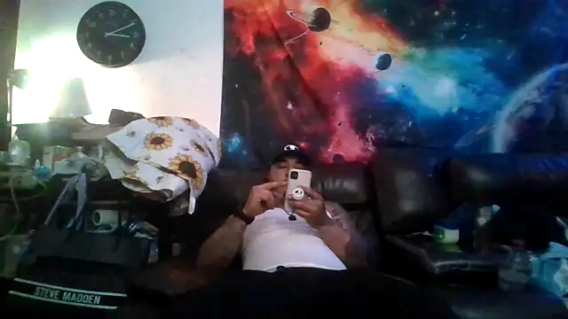 Snapshot of Antoniothedon chatting on 04-09-26, 11:15 Antoniothedon online show from 04-09-26, 11:15