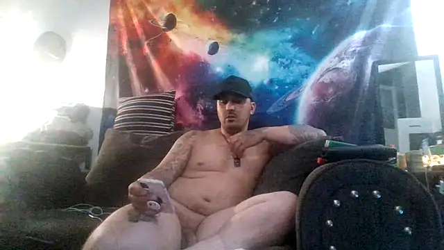 Snapshot of Antoniothedon chatting on 05-15-26, 07:21 Antoniothedon online show from 05-15-26, 07:21