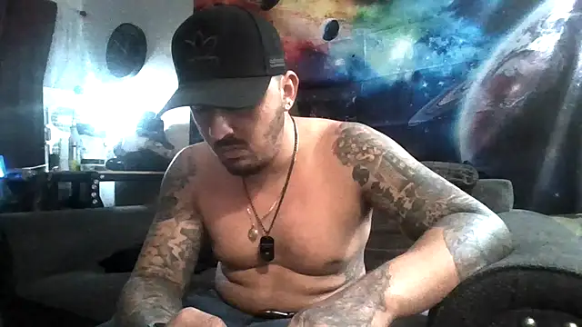 Snapshot of Antoniothedon chatting on 06-02-26, 07:54 Antoniothedon online show from 06-02-26, 07:54