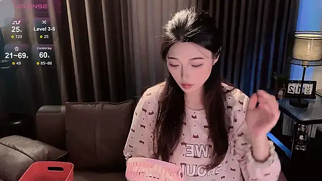 Snapshot of Yaikun0-0 chatting on 02-07-26, 06:17 Yaikun0-0 online show from 02-07-26, 06:17