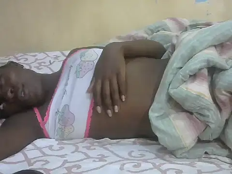 ebonyvalleria1 online show from 03-19-25, 07:17