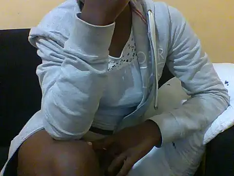 ebonyvalleria1 online show from 10-29-25, 07:59