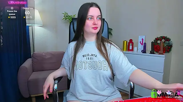 Snapshot of Astarte_Aste chatting on 12-29-24, 10:45 Astarte Aste online show from 12-29-24, 10:45