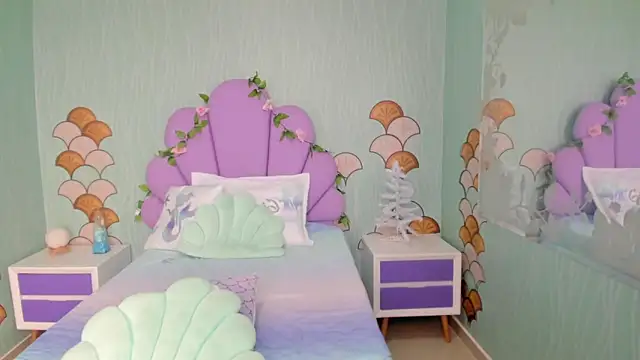 Snapshot of Isa_little4u chatting on 01-02-25, 09:28 Isa little4u online show from 01-02-25, 09:28
