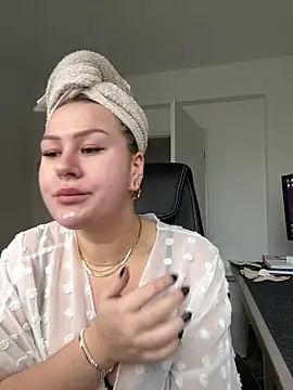 Fancy-Francy online show from 01-14-25, 10:38