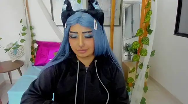 lussyevans24 online show from 02-22-25, 09:23