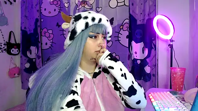 lussyevans24 online show from 10-21-25, 05:52