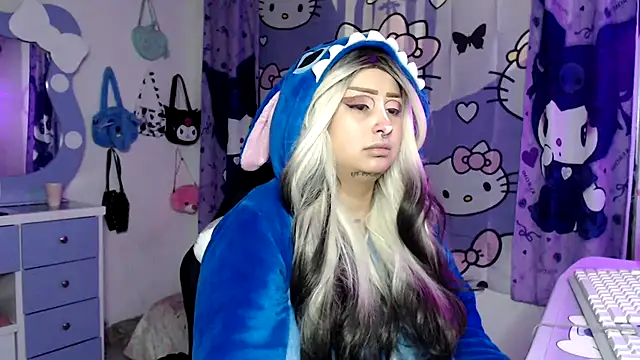 lussyevans24 online show from 11-27-25, 04:47