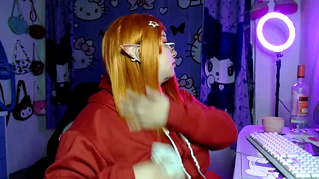 Snapshot of lussyevans24 chatting on 03-08-26, 02:15 lussyevans24 online show from 03-08-26, 02:15