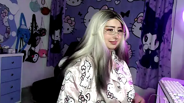 lussyevans24 online show from 04-21-26, 03:57