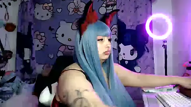 Snapshot of lussyevans24 chatting on 07-19-26, 05:55 lussyevans24 online show from 07-19-26, 05:55