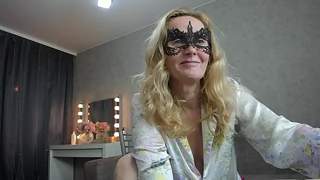 angelica marquise online show from 12-25-24, 06:41