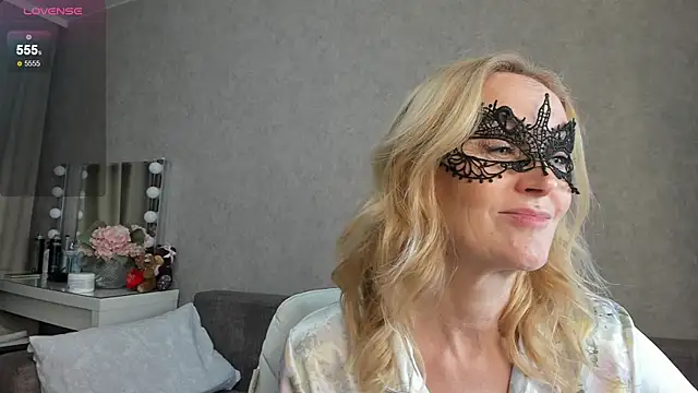 angelica marquise online show from 11-08-25, 05:23