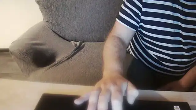 Snapshot of margotgra82 chatting on 01-02-25, 04:35 margotgra82 online show from 01-02-25, 04:35