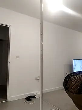 Cinderella Jewels  online show from 04-05-26, 08:17