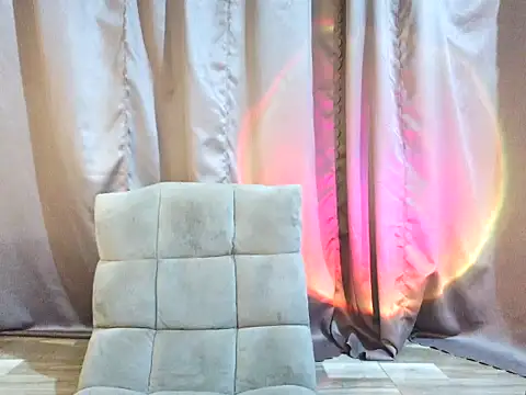 Baby-sexygirl01 online show from 03-14-26, 08:36