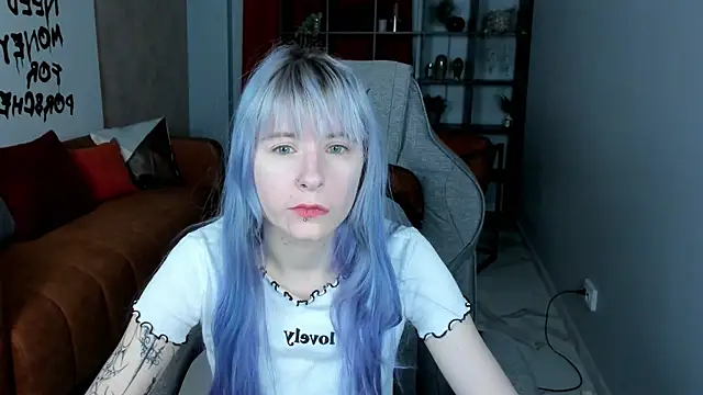 Snapshot of LexiWenford chatting on 12-22-25, 02:52 LexiWenford online show from 12-22-25, 02:52