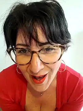 Snapshot of Viola8p chatting on 04-30-26, 09:26 Viola8p online show from 04-30-26, 09:26