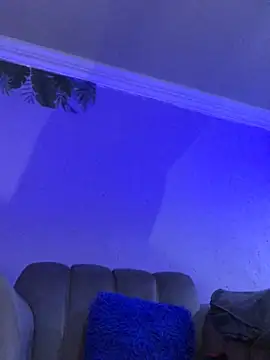 Snapshot of DiamondGoddes chatting on 03-19-25, 05:39 DiamondGoddes online show from 03-19-25, 05:39