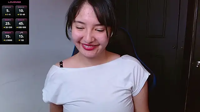 Snapshot of alexaa08 chatting on 07-24-26, 02:59 alexaa08 online show from 07-24-26, 02:59