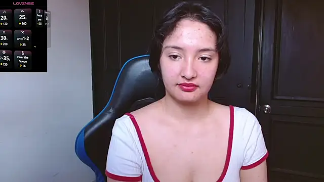 Snapshot of alexaa08 chatting on 07-28-26, 05:12 alexaa08 online show from 07-28-26, 05:12