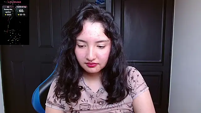 Snapshot of alexaa08 chatting on 07-31-26, 04:17 alexaa08 online show from 07-31-26, 04:17
