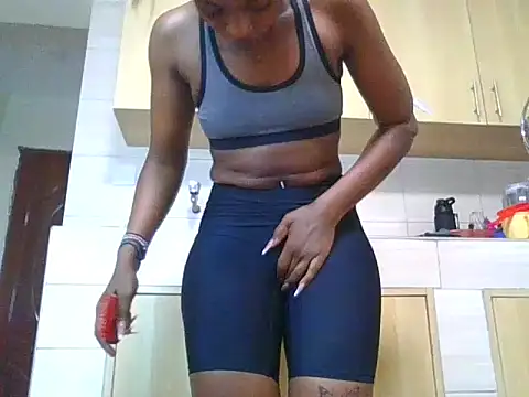 Petite doll20 online show from 06-02-26, 12:51