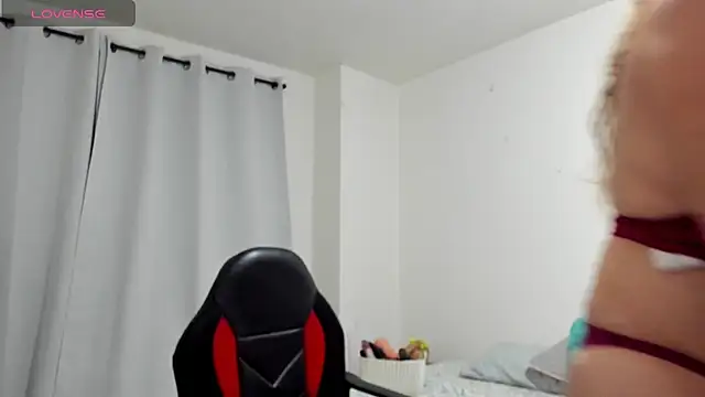 Sanddi milff online show from 03-04-25, 09:43