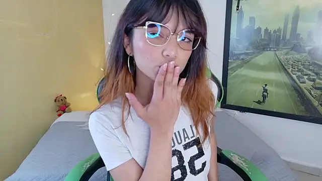 kittyzenn online show from 03-30-26, 07:37