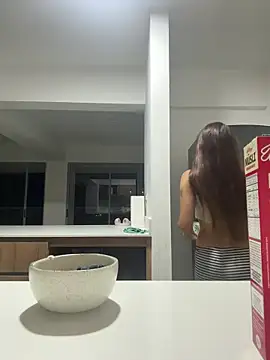 DanielaSaenz0 online show from 04-02-26, 02:31