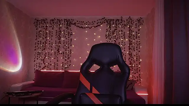 Snapshot of AllisonBlack_ chatting on 10-23-25, 07:45 AllisonBlack  online show from 10-23-25, 07:45