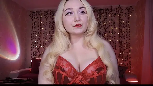 Snapshot of AllisonBlack_ chatting on 10-26-25, 07:31 AllisonBlack  online show from 10-26-25, 07:31