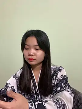 Maeve2k5 online show from 01-03-25, 11:44