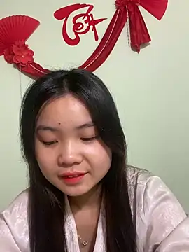 Maeve2k5 online show from 02-03-25, 12:47