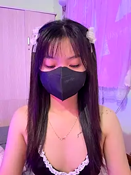 Maeve2k5 online show from 10-05-25, 09:56