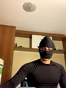 Eggsyapel online show from 11-17-25, 04:51