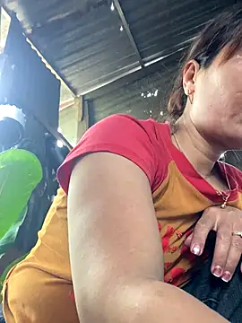 Linaannn online show from 09-16-25, 03:18