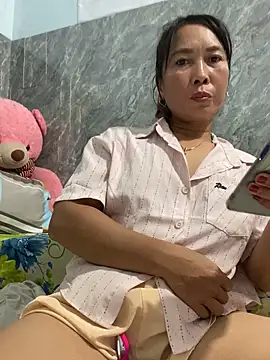 Linaannn online show from 12-03-25, 12:03