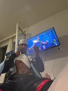 Snapshot of esteraulxxx chatting on 02-21-26, 08:21 esteraulxxx online show from 02-21-26, 08:21