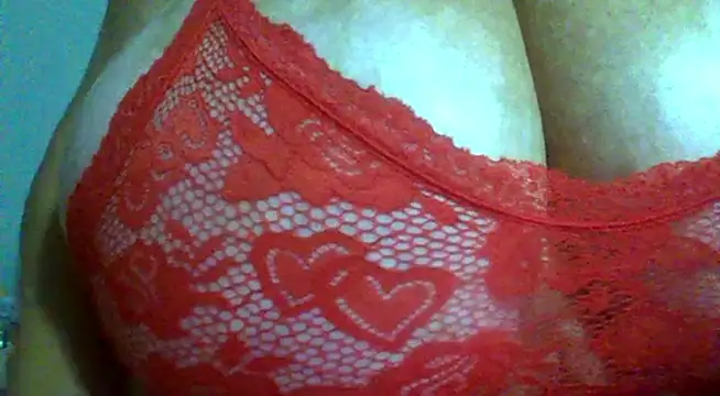 Snapshot of RoxiRedXXX chatting on 09-24-25, 08:56 RoxiRedXXX online show from 09-24-25, 08:56