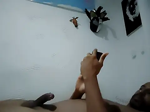 Snapshot of Binhosex2024 chatting on 12-18-25, 01:22 Binhosex2024 online show from 12-18-25, 01:22