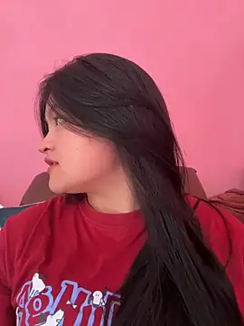 Snapshot of Anges893 chatting on 09-19-25, 02:13 Anges893 online show from 09-19-25, 02:13