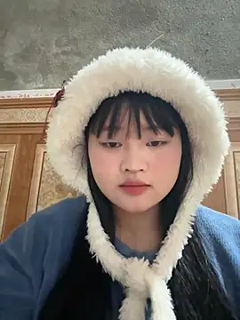 Snapshot of Anges893 chatting on 11-13-25, 03:27 Anges893 online show from 11-13-25, 03:27