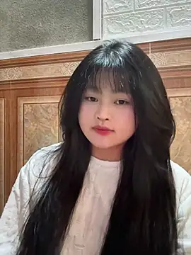 Snapshot of Anges893 chatting on 12-02-25, 03:45 Anges893 online show from 12-02-25, 03:45