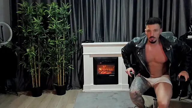 Snapshot of HaydenSpearss chatting on 12-02-24, 03:25 HaydenSpearss online show from 12-02-24, 03:25