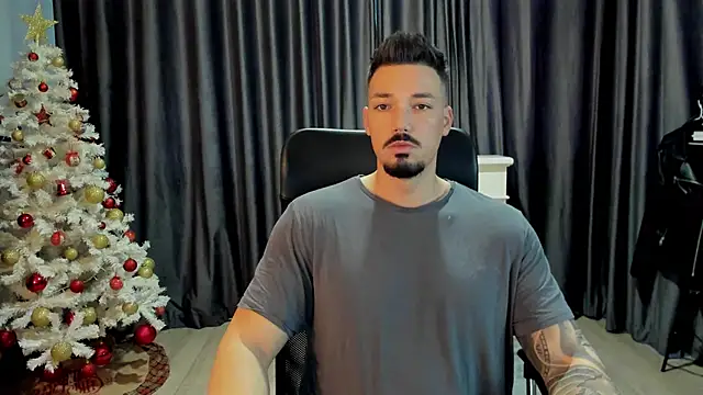 Snapshot of HaydenSpearss chatting on 12-13-24, 06:53 HaydenSpearss online show from 12-13-24, 06:53