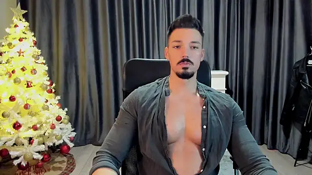 Snapshot of HaydenSpearss chatting on 12-21-24, 07:35 HaydenSpearss online show from 12-21-24, 07:35