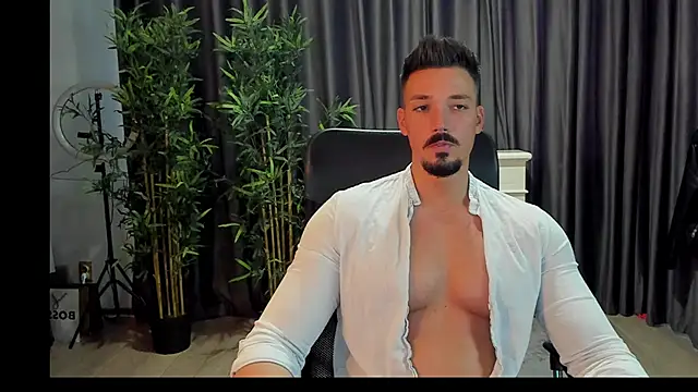 Snapshot of HaydenSpearss chatting on 02-05-25, 12:49 HaydenSpearss online show from 02-05-25, 12:49