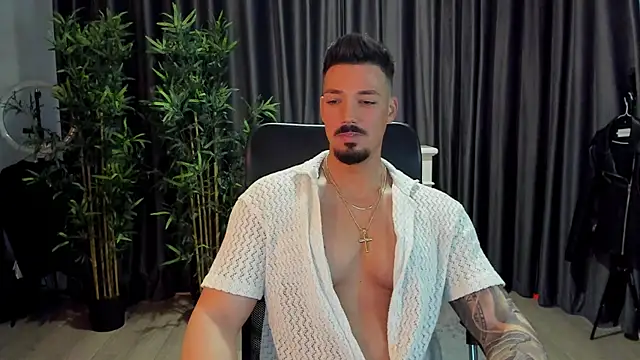 Snapshot of HaydenSpearss chatting on 02-15-25, 09:05 HaydenSpearss online show from 02-15-25, 09:05