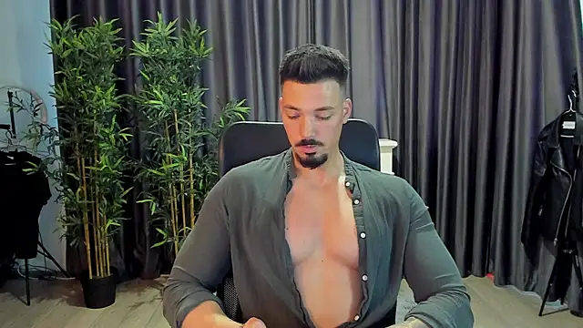 Snapshot of HaydenSpearss chatting on 03-02-25, 10:45 HaydenSpearss online show from 03-02-25, 10:45